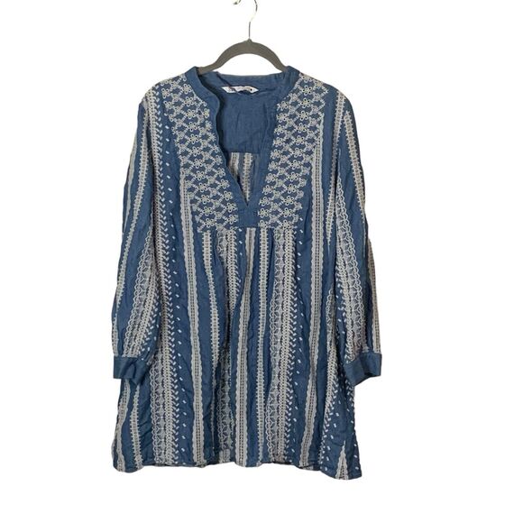 Zara Tops - ZARA Blue & White Tunic  Embroidered Top Blouse Size XL Denim Boho Western
